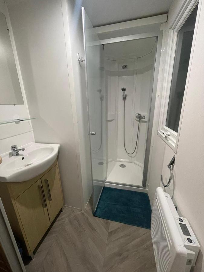 - Mobilhome Camping Les Charmettes - Fun Pass Non Inclus - Les Mathes Esterno foto